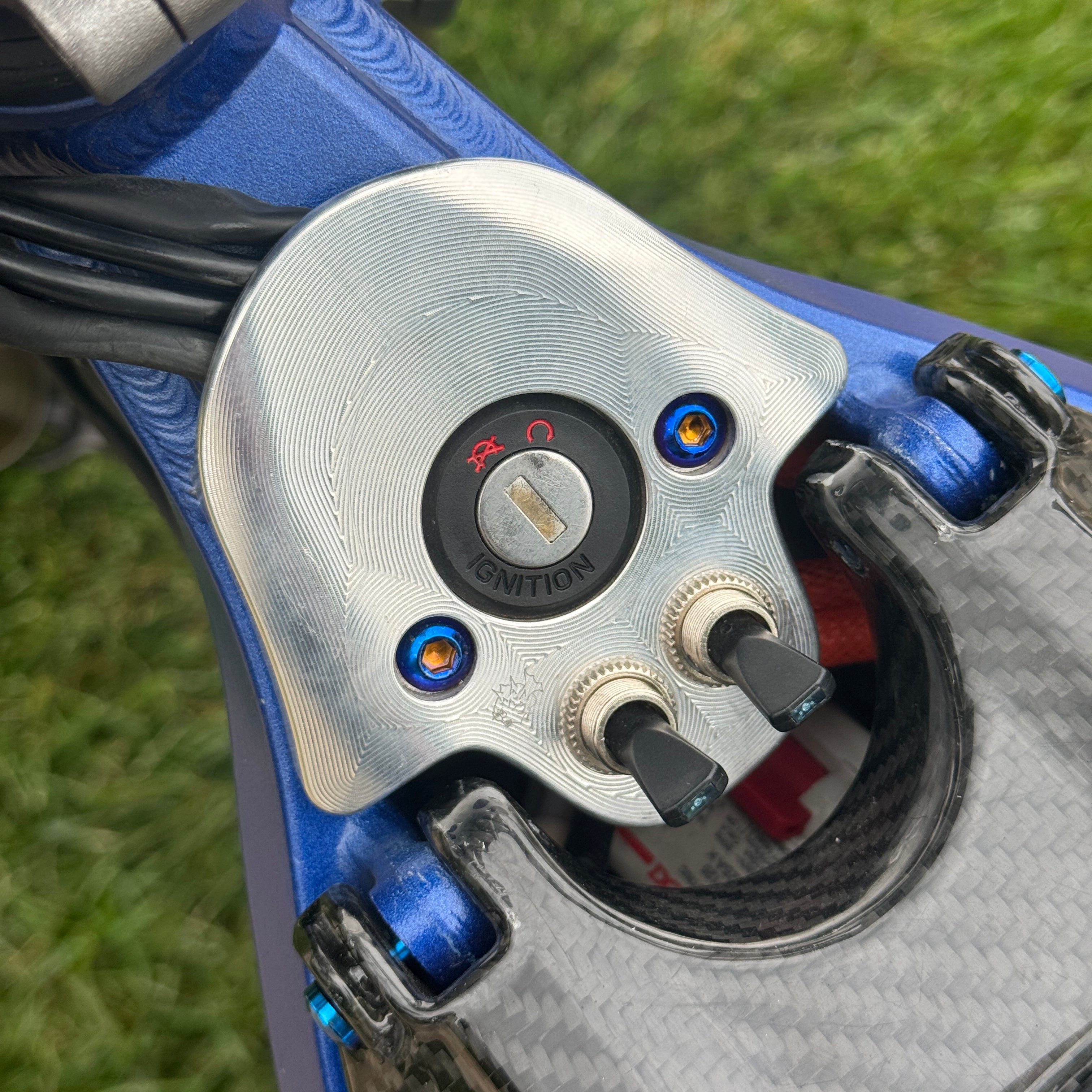 Surron/E-ride Titanium Ignition Cover Bolts