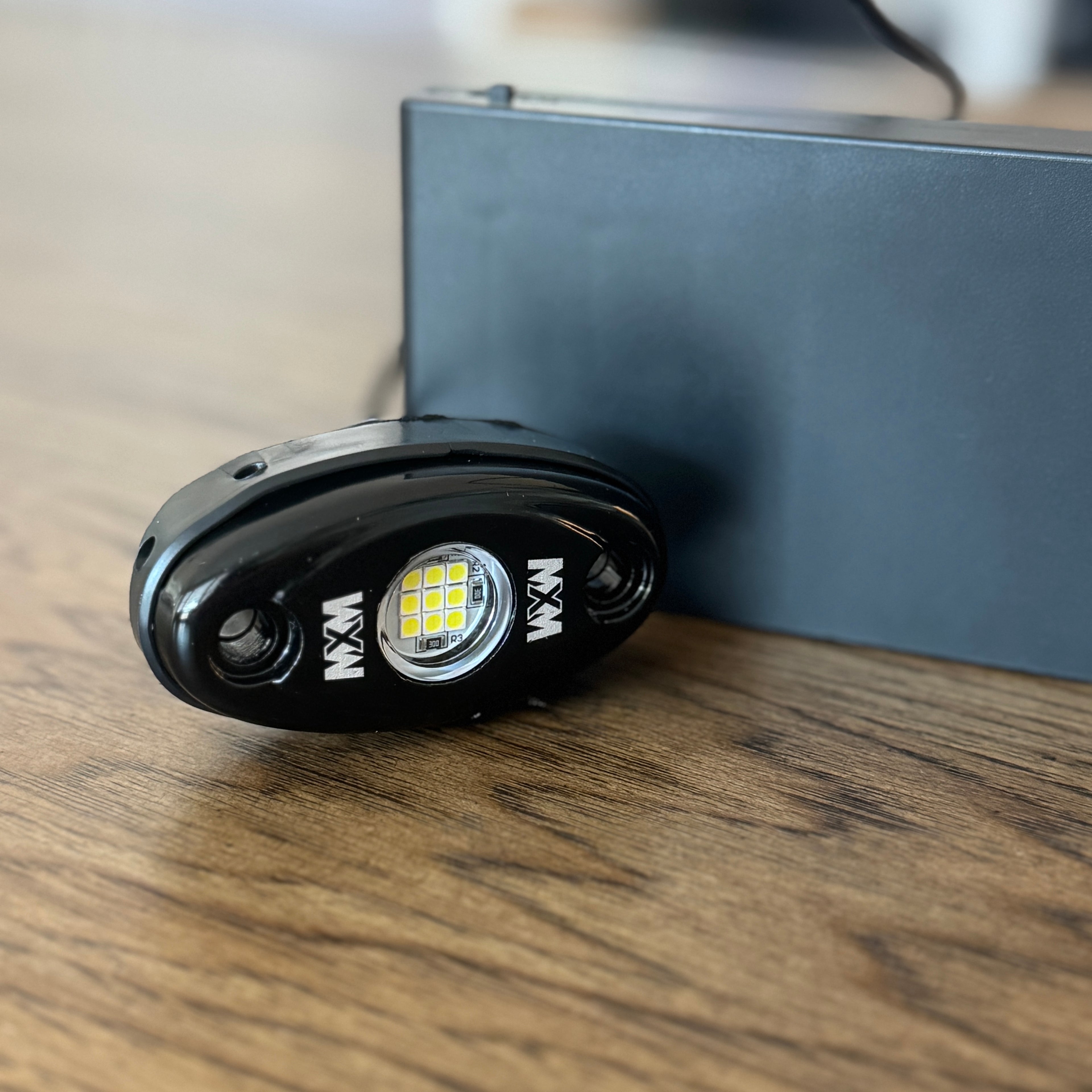 Battery Powered Rocklight